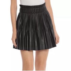 7 for All Mankind Black Skater Mini